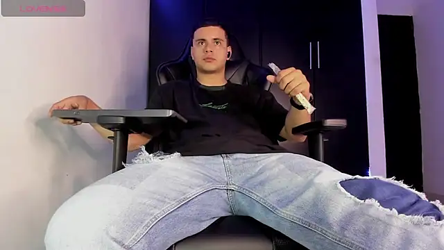 عرض كام Liam_Mateo