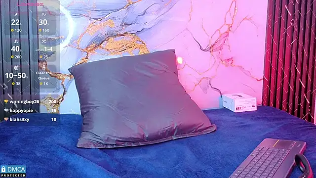 MaeveKuro live XXX chat