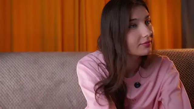 XXX chat uživo modela KateCahee