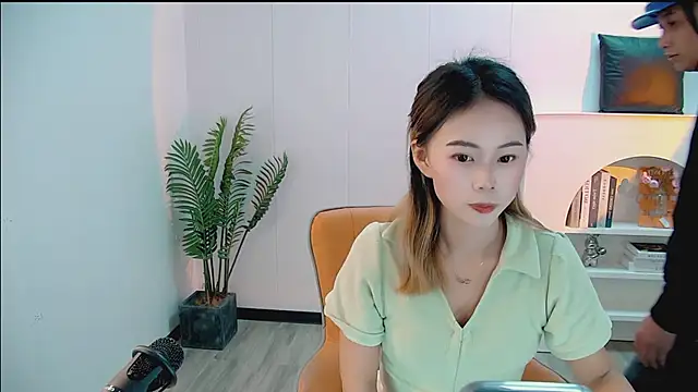 zhoulan-bb Chat XXX in diretta