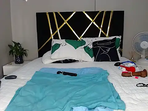 Czat XXX na żywo – NaughtyMilf_Lilly