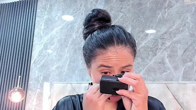 ArielleWilde Adlı Modelin Canlı XXX Sohbeti