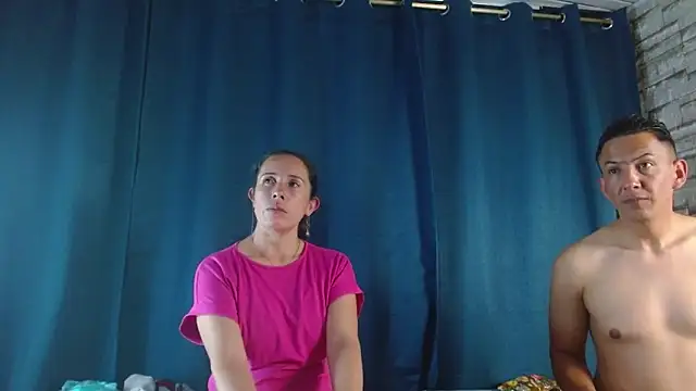 molly_andsam Adlı Modelin Canlı XXX Sohbeti