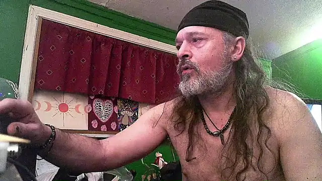 HippieDad333 Adlı Modelin Canlı XXX Sohbeti