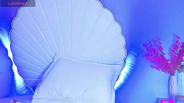 CHLOE_BLOWJOB Adlı Modelin Canlı XXX Sohbeti