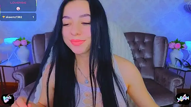 KitnissKiss' Live XXX Chat