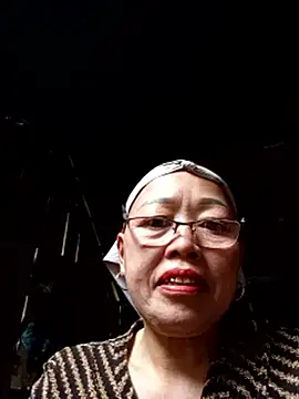 Czat XXX na żywo – Agnes-baby