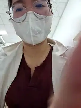 HinaLovely – Live XXX-chat