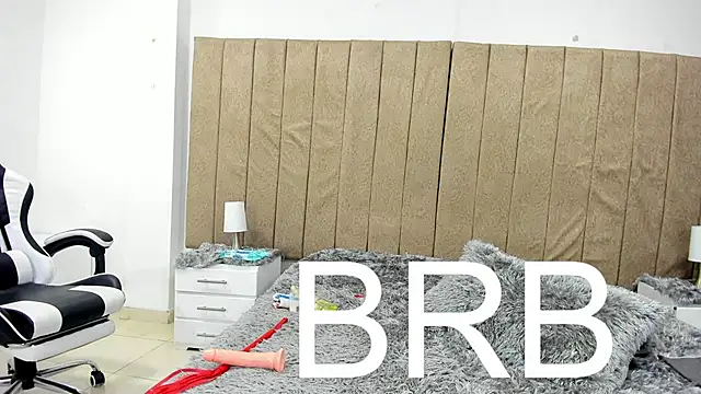 Czat XXX na żywo – isabella_barbie