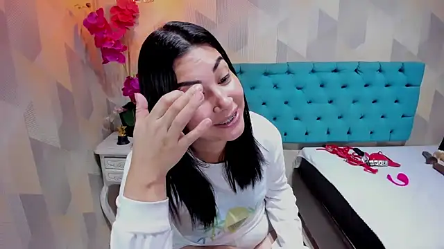 AdaFawxx Chat XXX in diretta