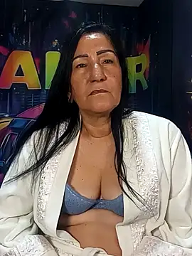 Chat XXX ao vivo de EmmieRae__