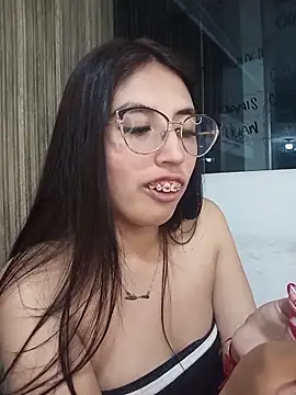 Valk_submissive Chat XXX in diretta