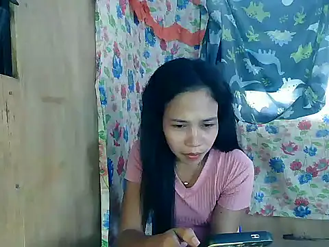 PinaySkinnyGirl 现场XXX聊天