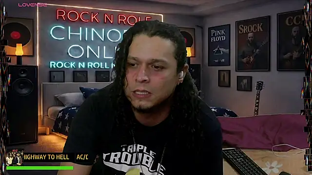 Вебкам-шоу chino_roz