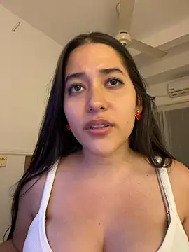 Nhefertaryのウェブカメラショー