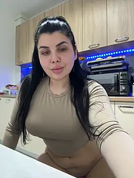 XXX chat uživo modela Scarlett-Dream