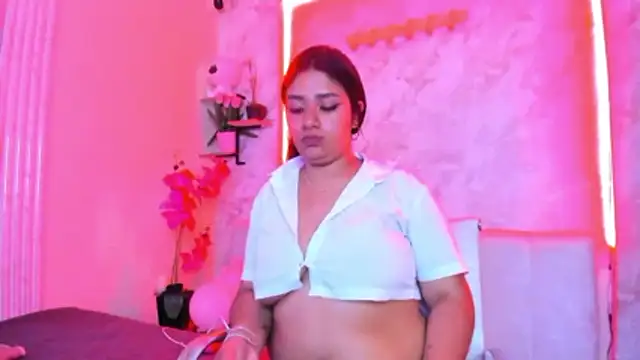 KaileeRoss: онлайн-секс-чат