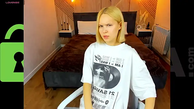 Ella-Ley's Live XXX Chat