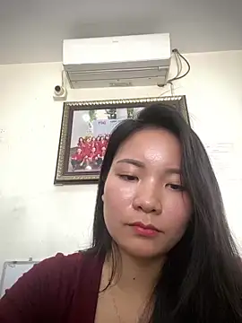 Charming-girl-'s Live XXX Chat