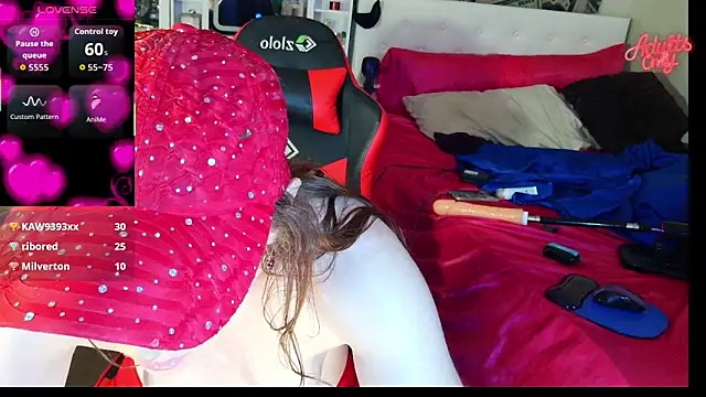 sugahfreeee 现场XXX聊天