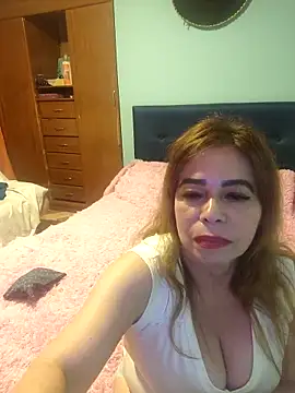 Show de rubiii1972 na webcam