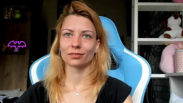 karo123421 Live XXX Chat