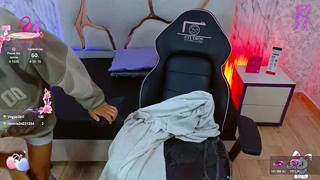 osamu_tay Pertunjukan Webcam