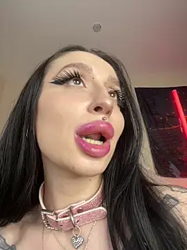 Czat XXX na żywo – Molly__Moon