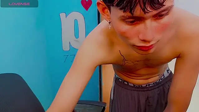 Chatroom XXX en direct de tanjiro_cute