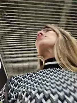 Chat XXX en directo de Anna_Nights