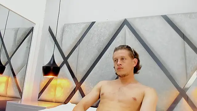 Chat +18 de Anthonny_Vegas ao vivo