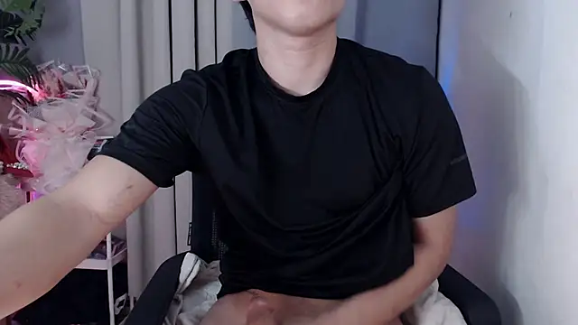 Show de pinkcock_froi2305 na webcam