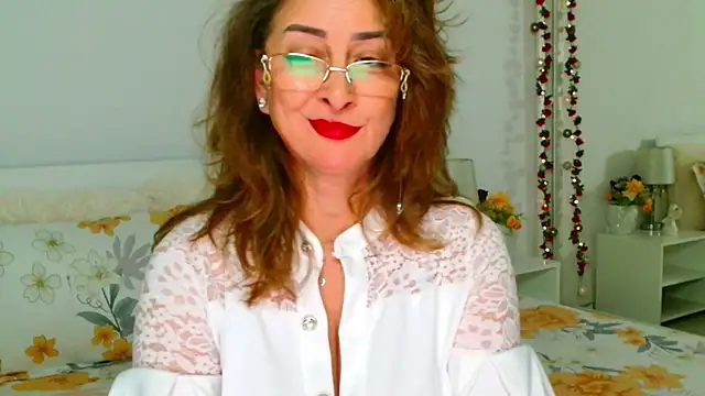 Tyana40 Live XXX Chat