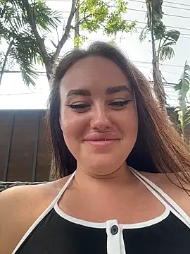 KiraSunshine – Naživo XXX chat