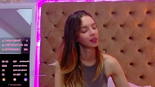 CoraVex's Live XXX Chat