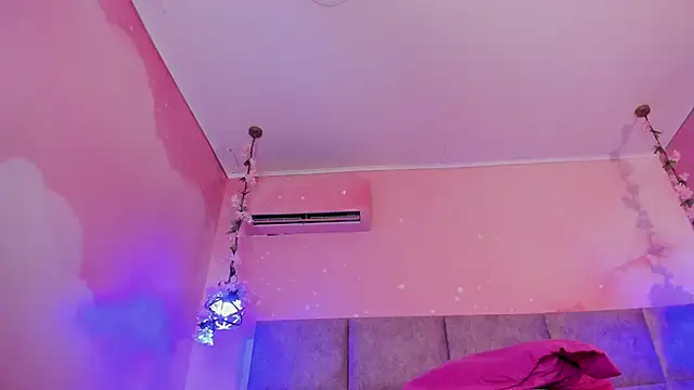 Lushi_Love Chat XXX live