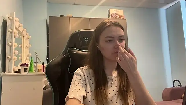 AndreeMerryman 现场XXX聊天