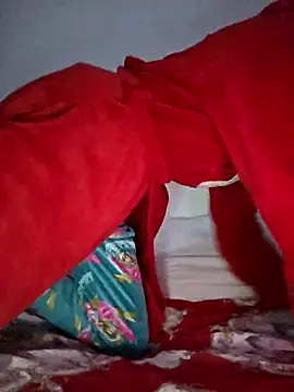 XXX chat uživo modela altinya