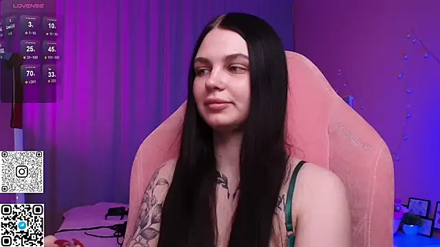 Michela_Fruet élő XXX-chatje