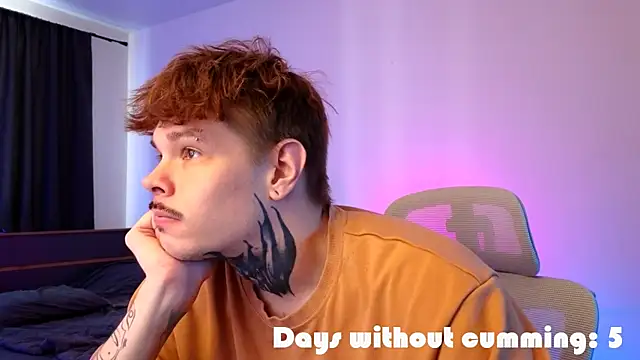 DENIS_HERE: онлайн-секс-чат