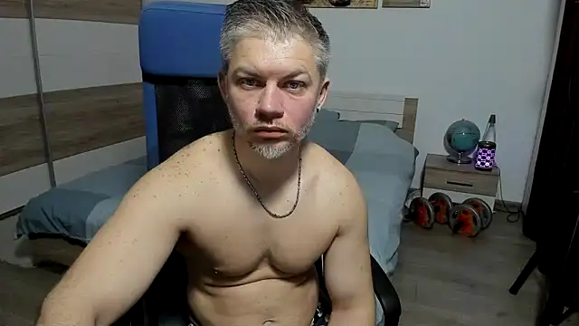 RobbyShawz: онлайн-секс-чат