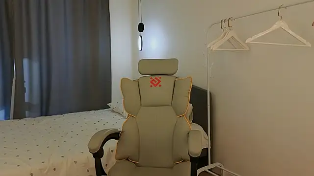 Živý XXX chat yourrdanceteacher