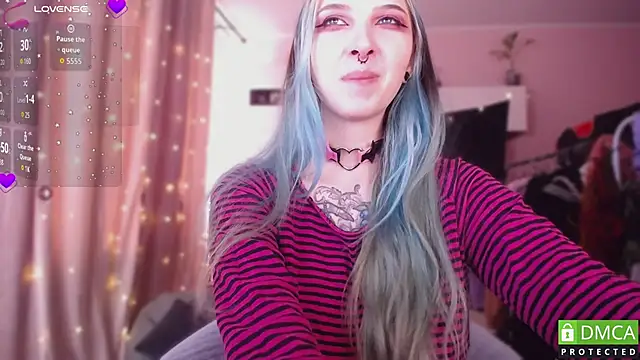 แชท XXX สดของ JustMeowGirl