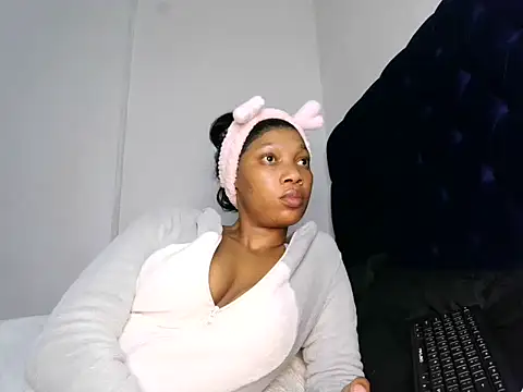 LustyBerry – Live XXX-chat