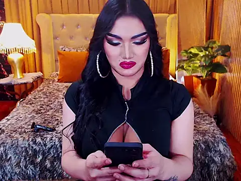 AluraJhenson 现场XXX聊天