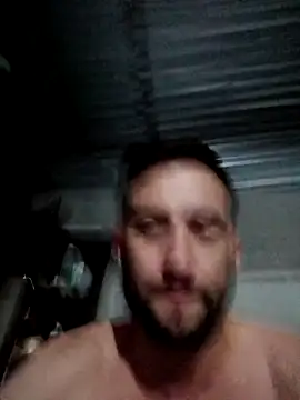 HotMan69- Chat XXX in diretta