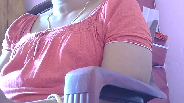 Chat XXX ao vivo de Pooja-suman