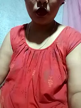 Czat XXX na żywo – Ayshareya_baby