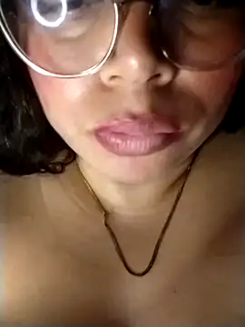 Chat XXX en directo de Diamily