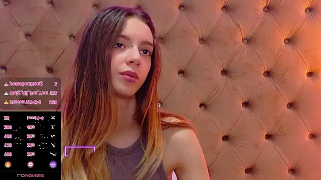 CoraVex's Live XXX Chat